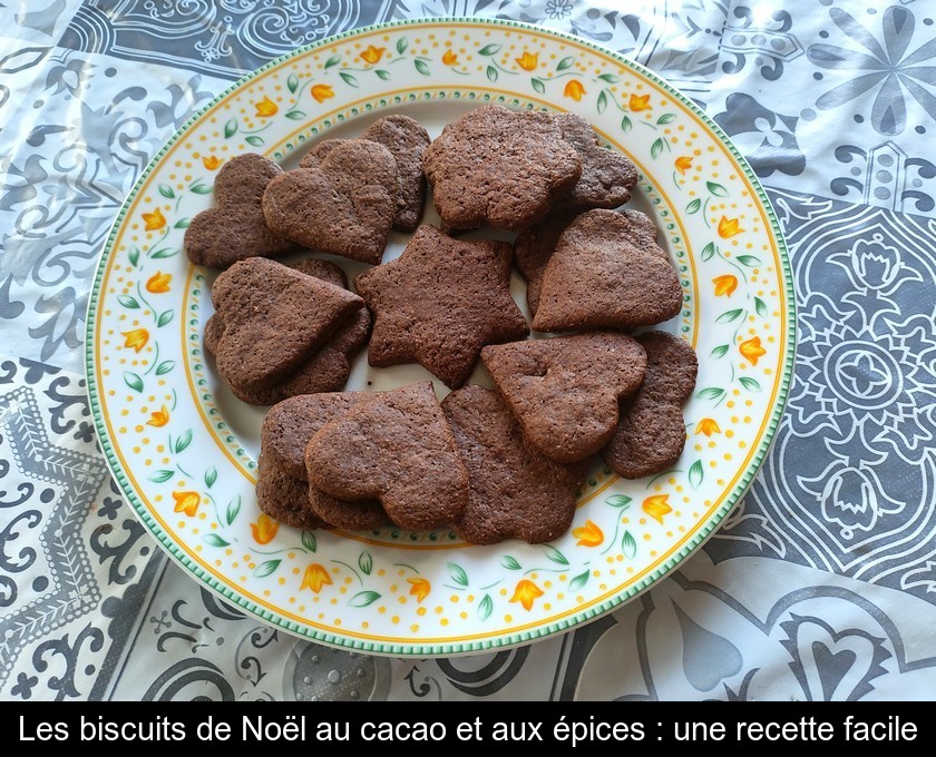 Brownies-biscuits de Noël à l'emporte-pièce  Recette biscuit de noel,  Recette biscuit chocolat, Biscuit de noel facile