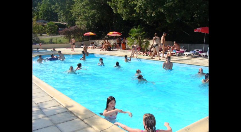 Camping Feneyrolles  Chauffour-sur-vell