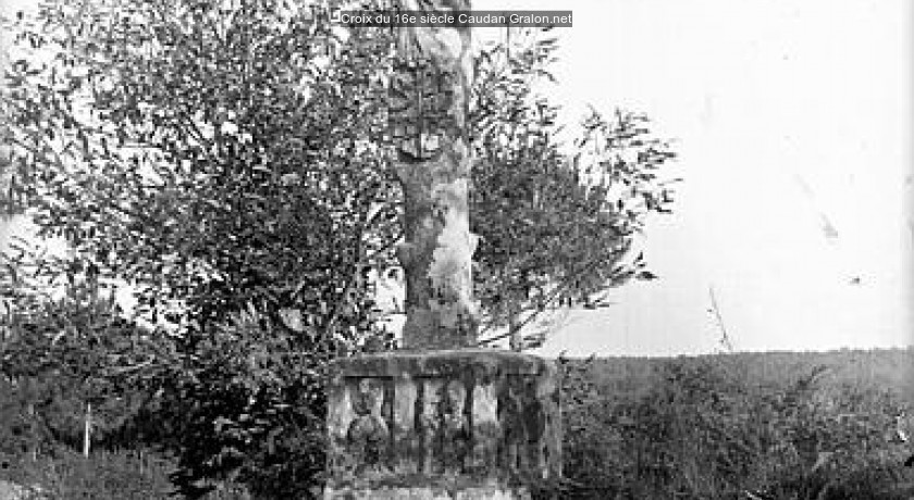 Croix du 16e siècle