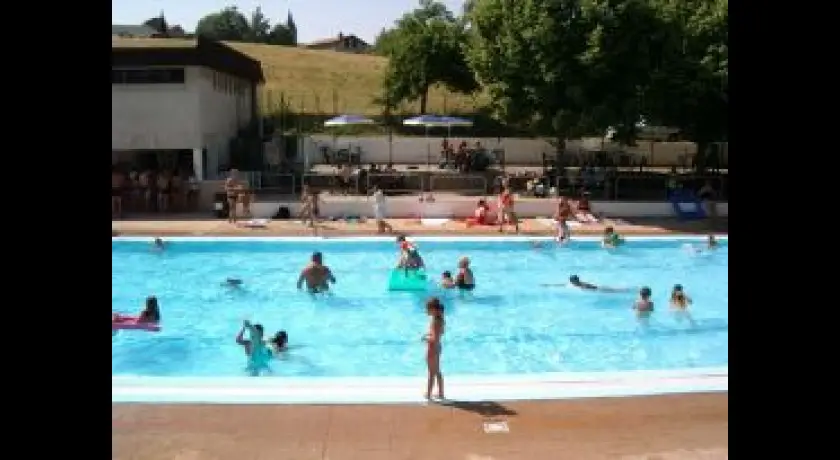 La Pêchoire, piscine municipale à ciel ouvert