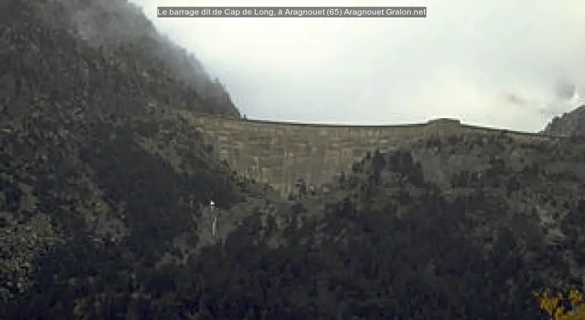 Le barrage dit de Cap de Long, à Aragnouet (65)
