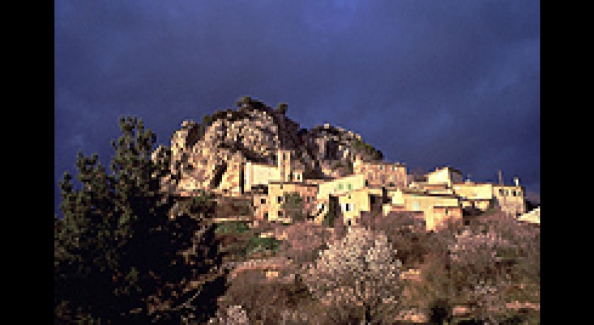 Le Village de La Roque-Alric